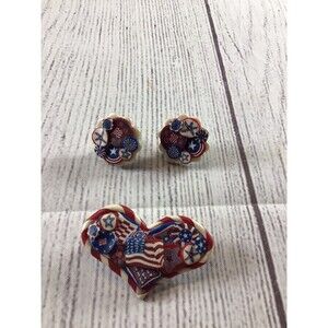Vintage Red White Blue American Flag Pin And Ear Rings Set